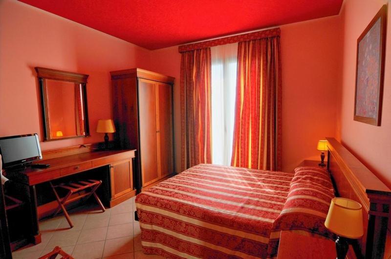 Happy Camping Village Bellaria-Igea Marina Room photo